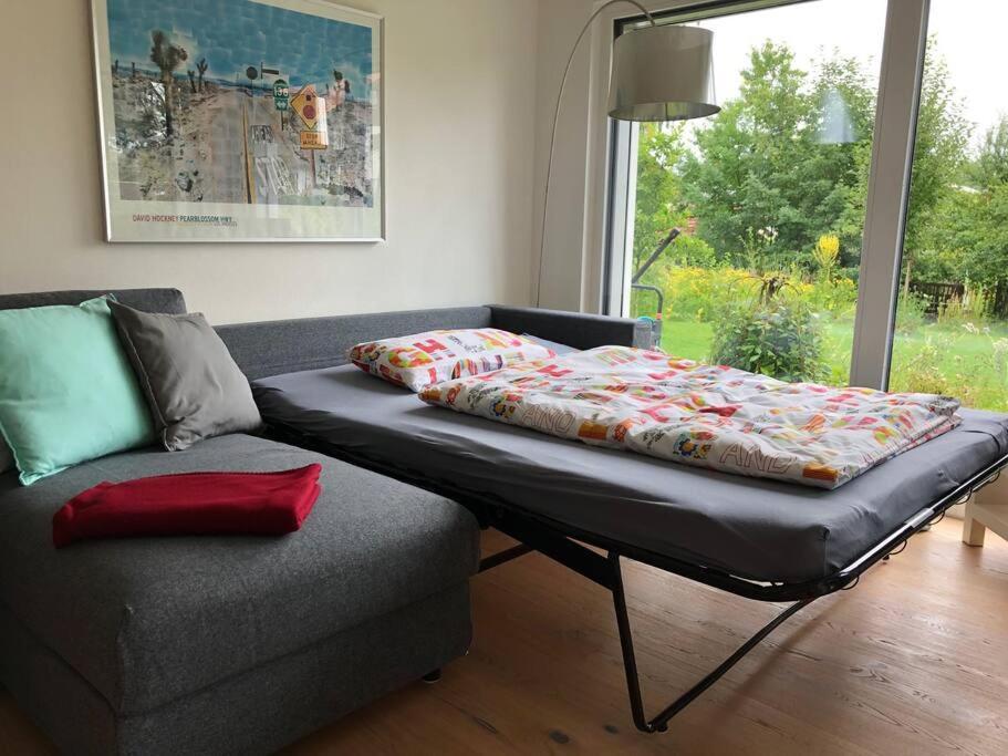 Helle Wohnung Mit Bergblick & Eigener Terrasse Bad Tolz Exterior photo